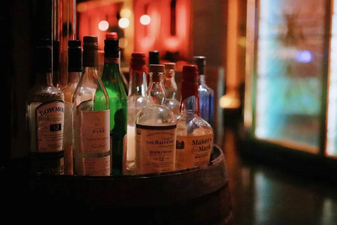 PT lounge whisky&cocktail