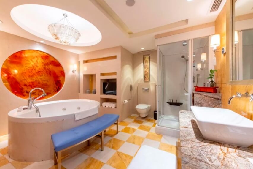 Renaissance Suzhou Hotel Bathroom
