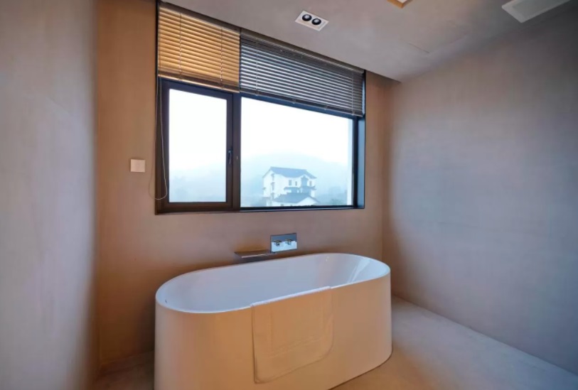 suzhou airbnb Hotel Bathtub & Outdoor Scene