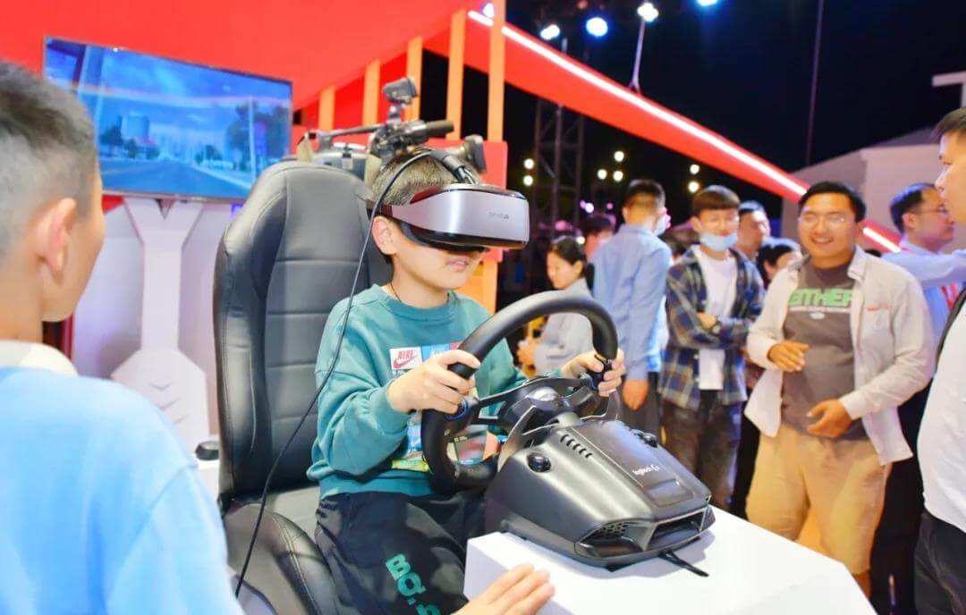 Suzhou Double Five Shopping Festival VR Driving